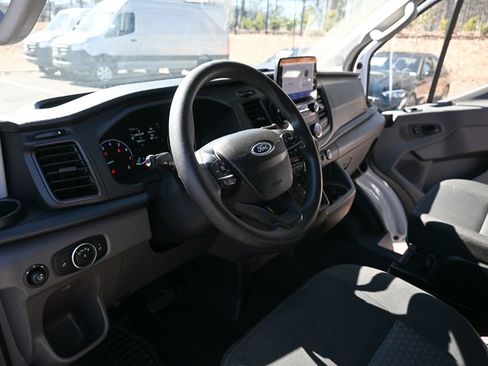 Used 2020 Ford Transit 150 XL RWD image 6