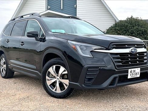 Used 2023 Subaru Ascent Premium w/ Convenience Package AWD/4WD image 3