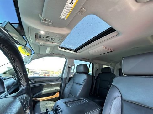 Used 2019 Chevrolet Tahoe Premier AWD/4WD image 41