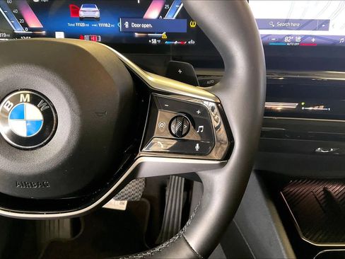 Certified 2024 BMW 530i image 24