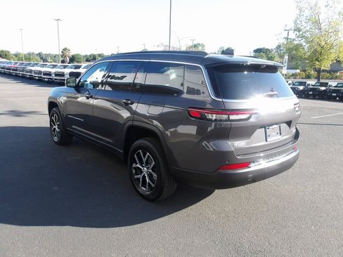 New 2025 Jeep Grand Cherokee L Limited w/ Luxury Tech Group II image 6