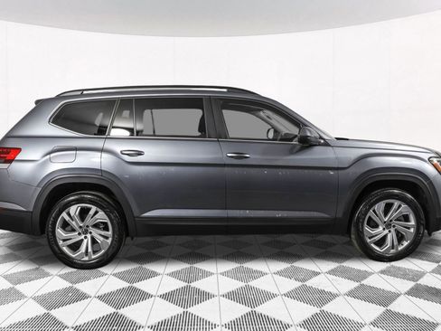 Used 2023 Volkswagen Atlas SE AWD/4WD image 13