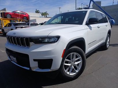 Used 2023 Jeep Grand Cherokee L Laredo