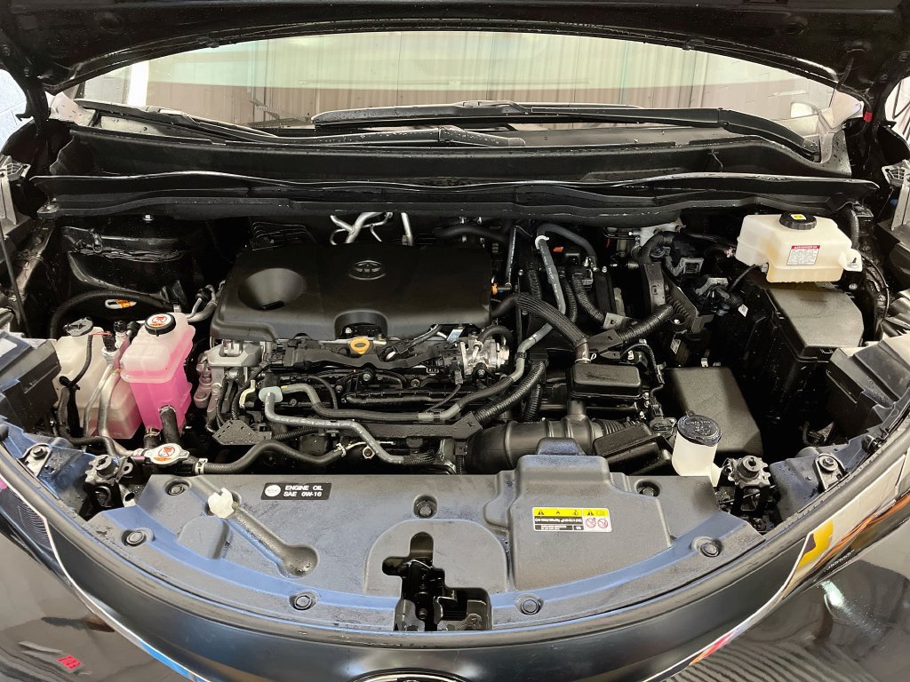 Used 2026 Toyota Sienna XLE FWD image 33