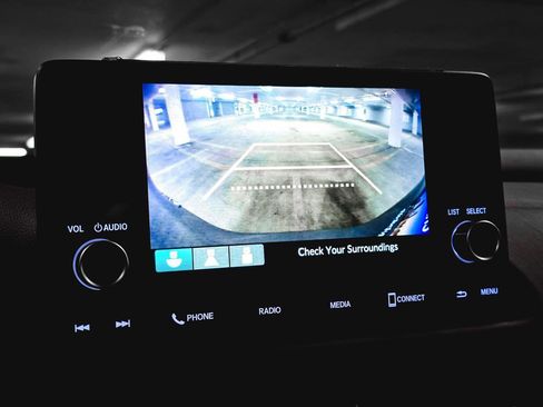 Used 2023 Honda HR-V LX image 25