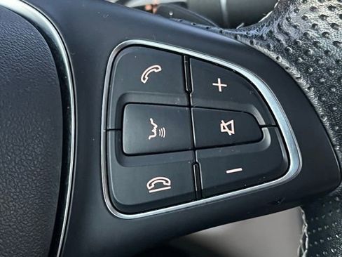 Used 2019 Mercedes-Benz GLA 250 GLA 250 image 39