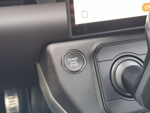 New 2026 Land Rover Defender 90 V8 image 24