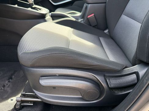 Used 2025 Kia Soul LX w/ LX Technology Package image 22