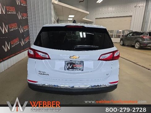 Used 2018 Chevrolet Equinox LT FWD image 5