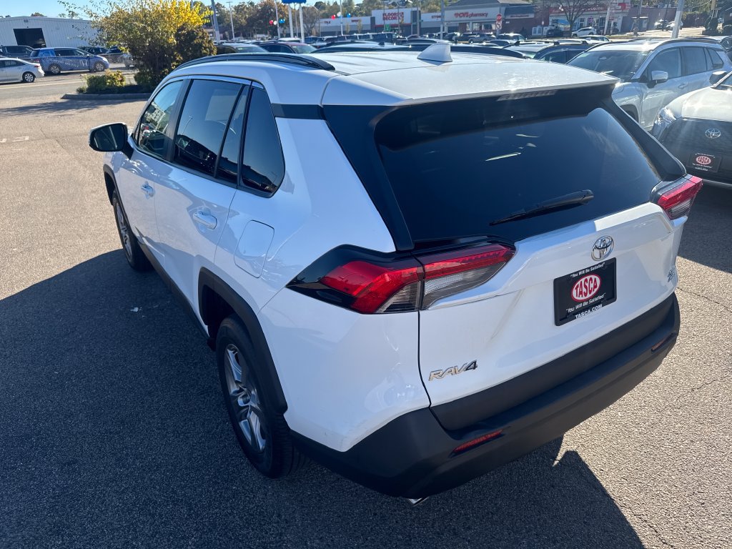 Used 2024 Toyota RAV4 XLE w/ Convenience Package AWD/4WD image 5
