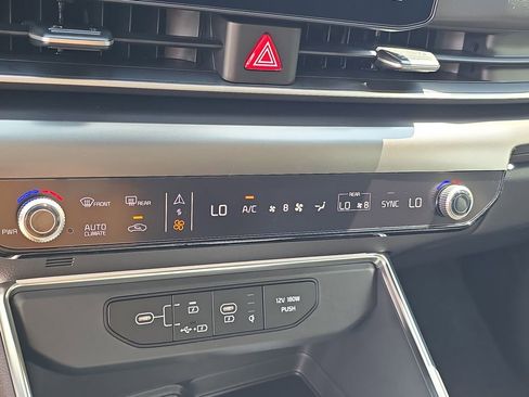New 2026 Kia Carnival SX Prestige FWD image 27