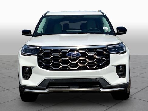 New 2026 Ford Explorer Platinum AWD/4WD image 3