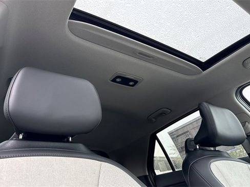 New 2026 Kia Niro SX image 20