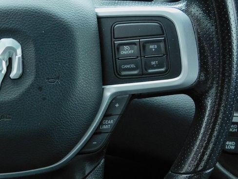 Used 2022 RAM 2500 Big Horn image 15