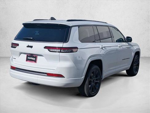 New 2026 Jeep Grand Cherokee L Limited AWD/4WD image 2