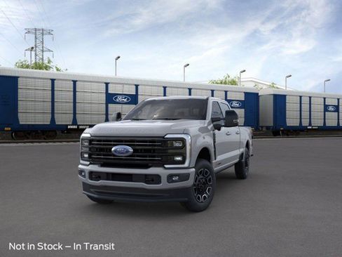 New 2025 Ford F350 Platinum image 3