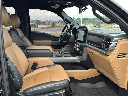 Used 2021 Ford F150 Lariat AWD/4WD image 13