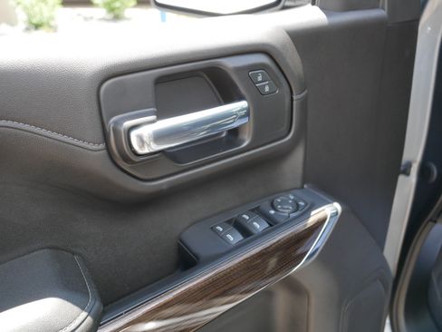 Used 2021 Chevrolet Silverado 1500 RST AWD/4WD image 19