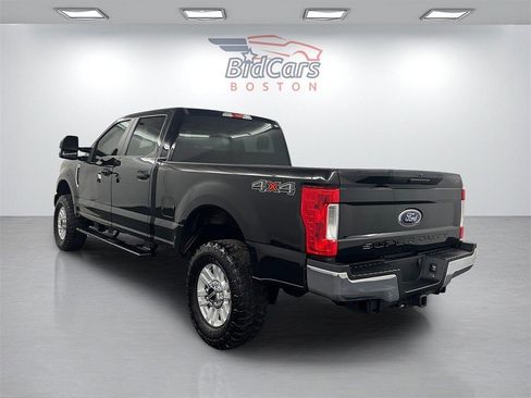 Used 2018 Ford F350 XL image 6