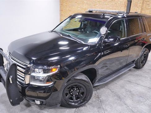 Used 2020 Chevrolet Tahoe 4WD image 2