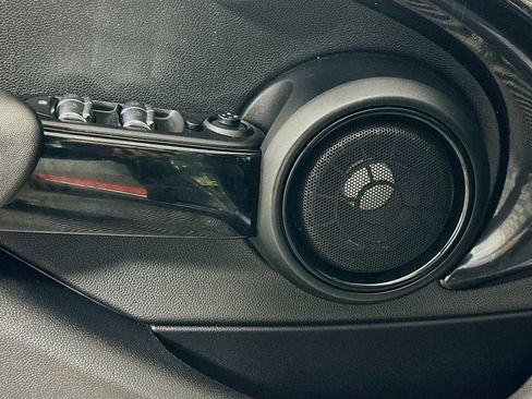 Used 2016 MINI Cooper S image 18