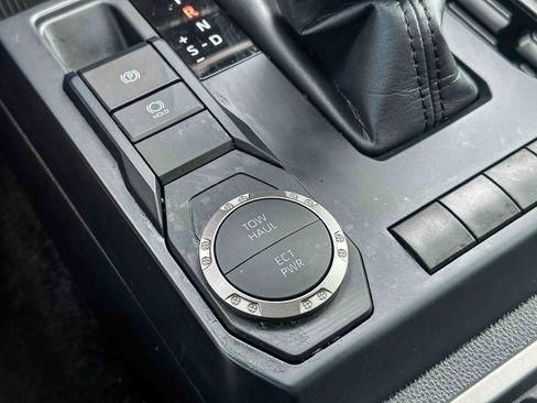 Certified 2024 Toyota Tacoma SR5 image 34