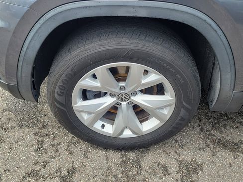 Used 2019 Volkswagen Atlas S FWD image 34