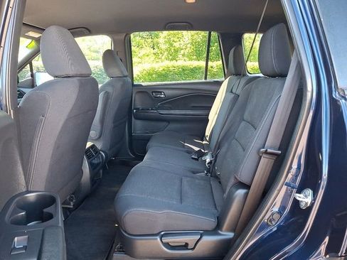 Used 2019 Honda Passport Sport image 10