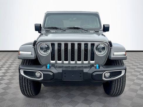 Certified 2023 Jeep Wrangler Unlimited Sahara w/ Cold Weather Group AWD/4WD image 2