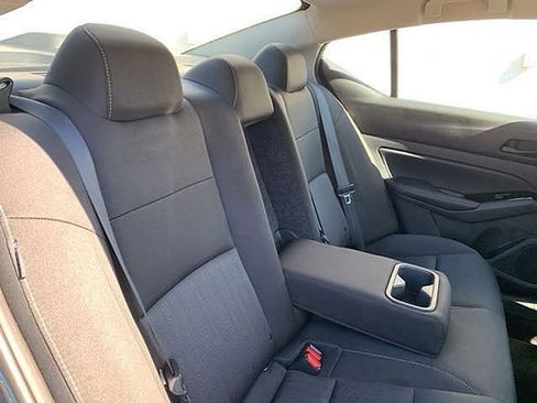 Used 2023 Nissan Altima 2.5 SV image 37