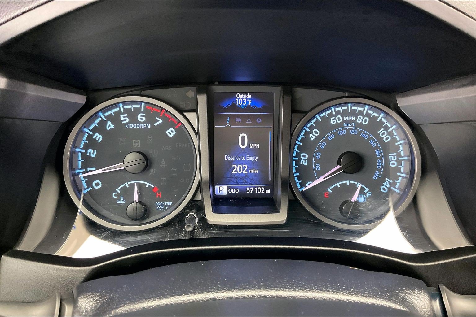 Used 2020 Toyota Tacoma TRD Off-Road w/ Technology Package AWD/4WD image 23