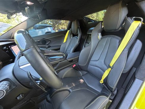 Used 2024 Chevrolet Corvette Z06 RWD image 25