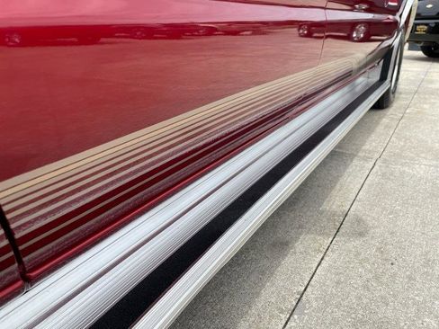 Used 1999 Ford E-150 and Econoline 150 image 21