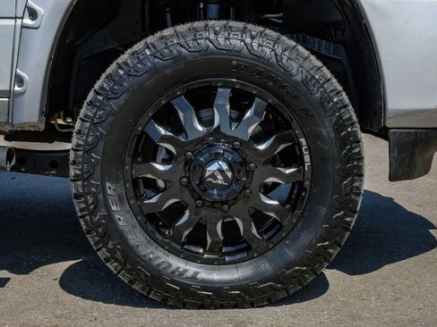 Used 2024 RAM 3500 Laramie w/ Night Edition image 63