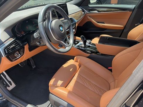Certified 2023 BMW 540i w/ M Sport Package RWD image 3