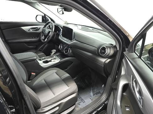 Used 2023 Chevrolet Blazer LT w/ Convenience Package AWD/4WD image 17