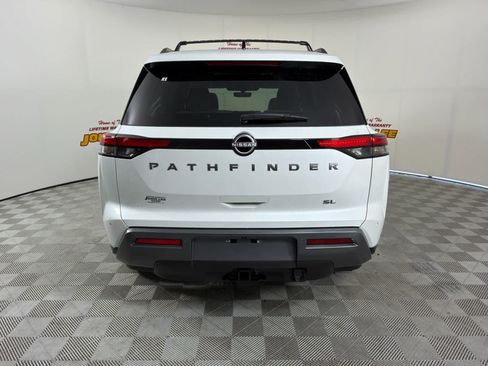 New 2026 Nissan Pathfinder SL w/ SL Premium Package FWD image 4