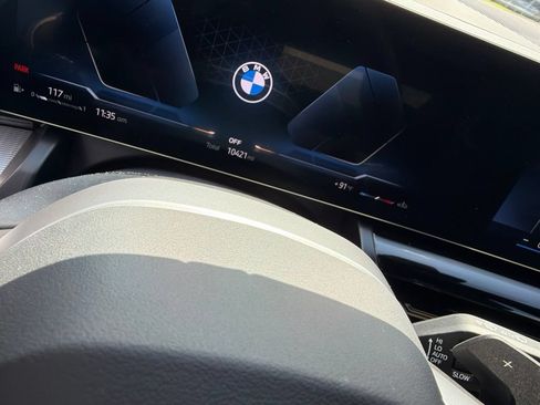 Used 2026 BMW 530i xDrive AWD/4WD image 7