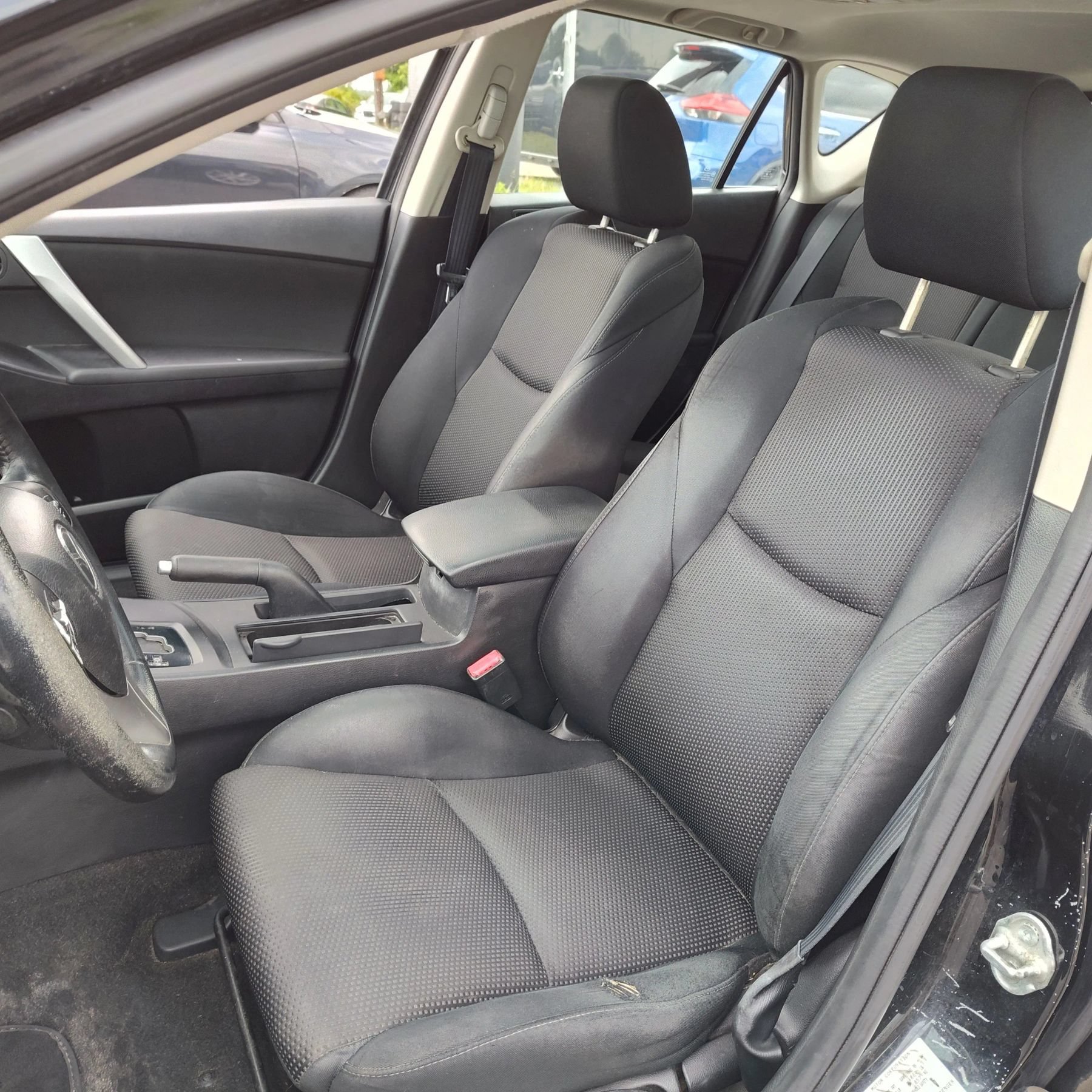 Used 2012 MAZDA MAZDA3 s Touring FWD image 12