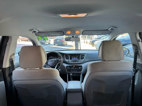 Used 2017 Hyundai Tucson SE image 26