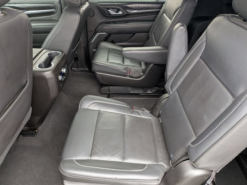 Used 2021 GMC Yukon XL Denali AWD/4WD image 31