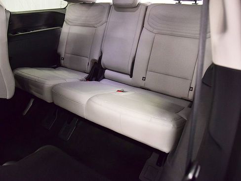 Used 2025 Ford Expedition Platinum w/ Platinum Ultimate Package AWD/4WD image 35