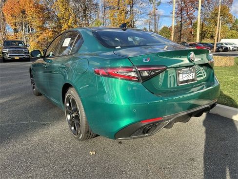 New 2025 Alfa Romeo Giulia AWD w/ Driving Assist Package image 6