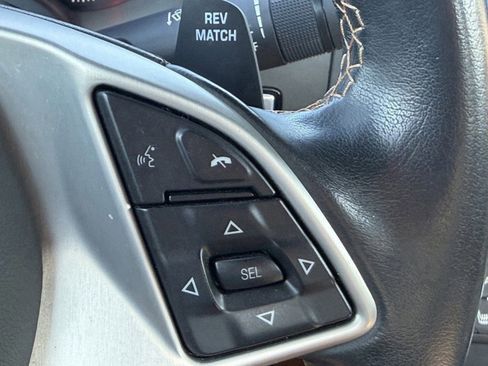 Used 2019 Chevrolet Corvette Stingray Convertible RWD image 29
