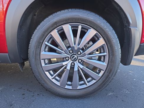 Used 2023 Nissan Pathfinder SL w/ SL Premium Package image 11