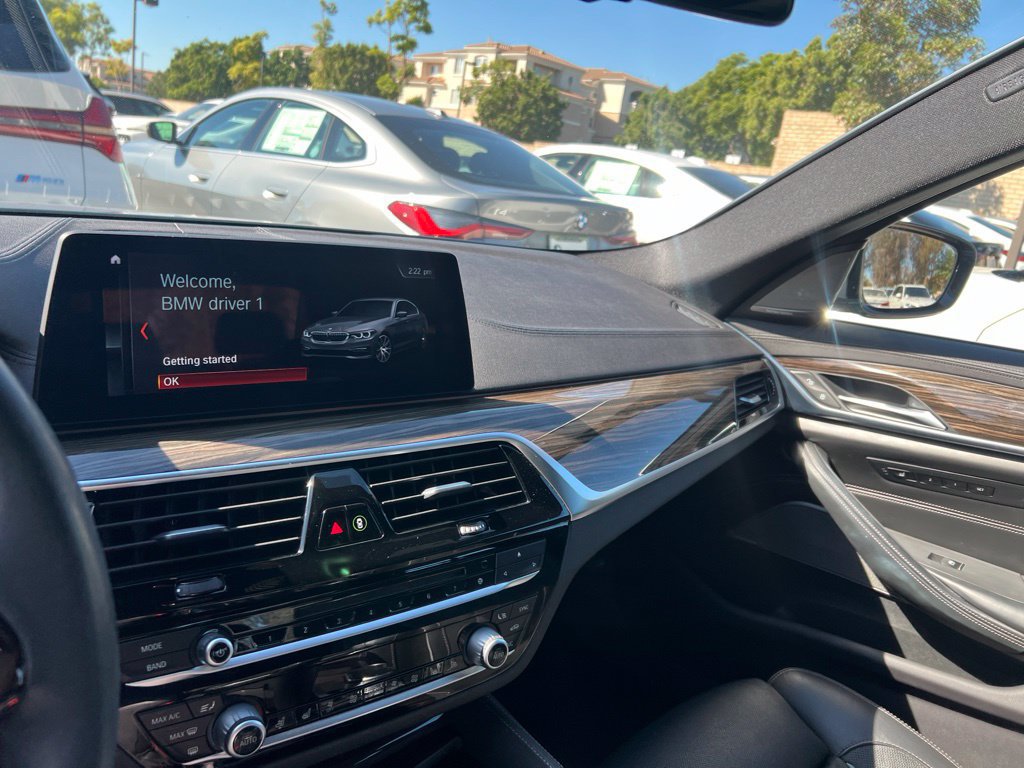 Used 2018 BMW 540i RWD image 18