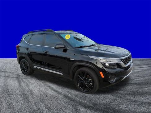 Used 2023 Kia Seltos Nightfall Edition AWD/4WD image 2
