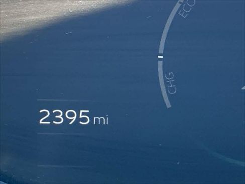 Certified 2025 Toyota Prius AWD image 15