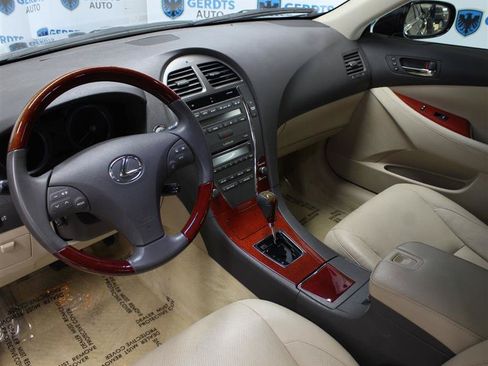 Used 2009 Lexus ES 350 FWD image 7