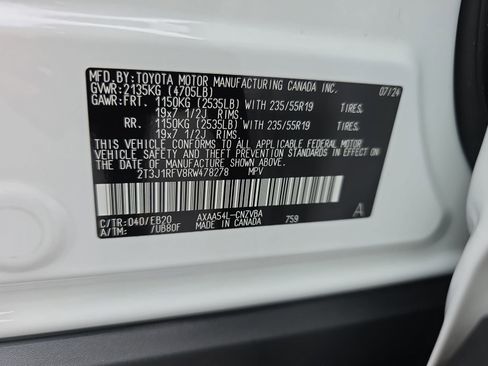 Used 2024 Toyota RAV4 Adventure AWD/4WD image 32